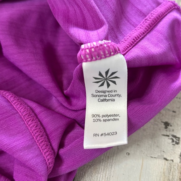 Athleta Pacifica UPF Hoodie w/ thumb holes + pocket 1/4 Zip Top CoverUp Sz Small - Picture 11 of 12